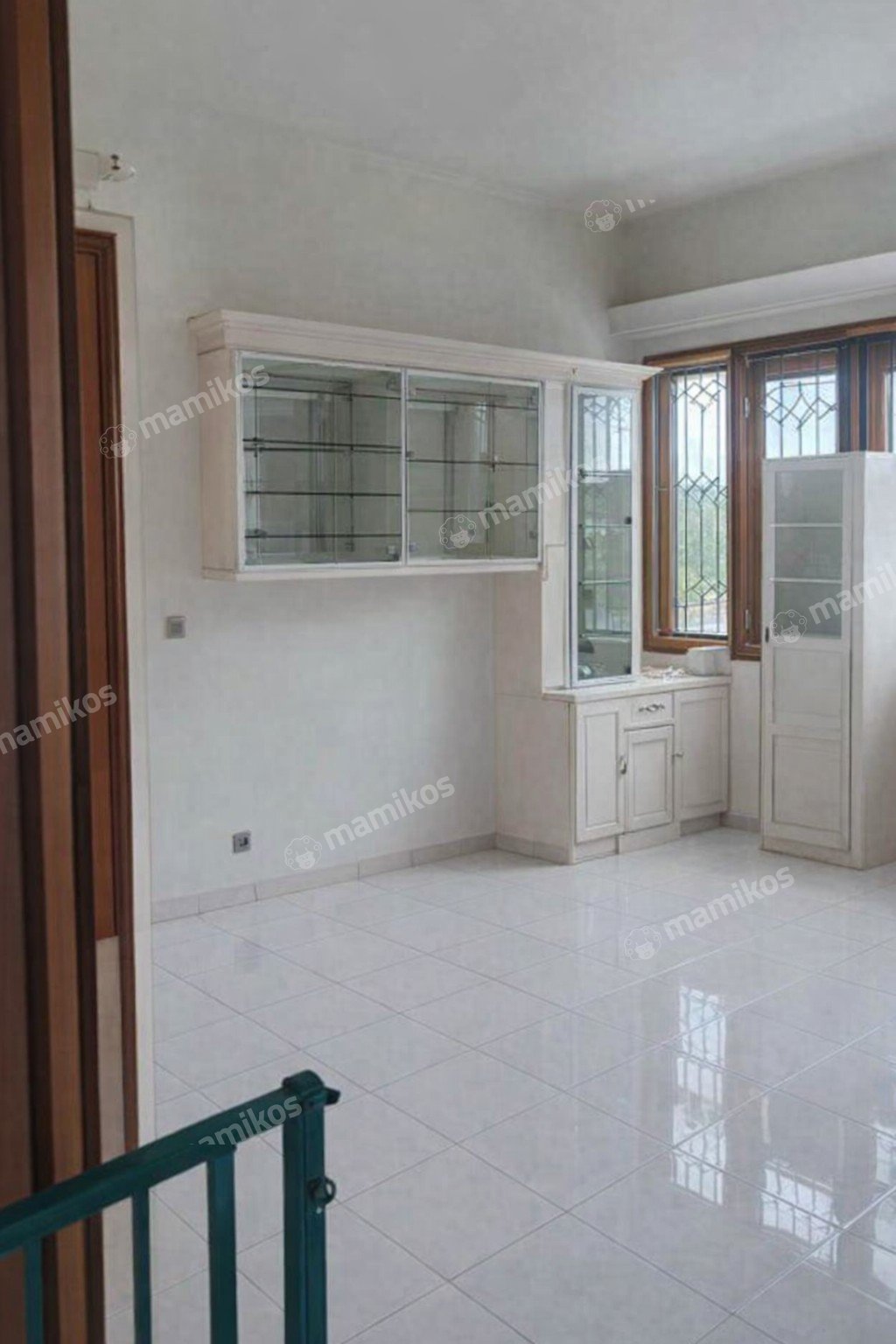 Rumah Sertifikat SHM 5 Kamar Tidur 4 Kamar Mandi Pulomas Jakarta Timur - Photo 2