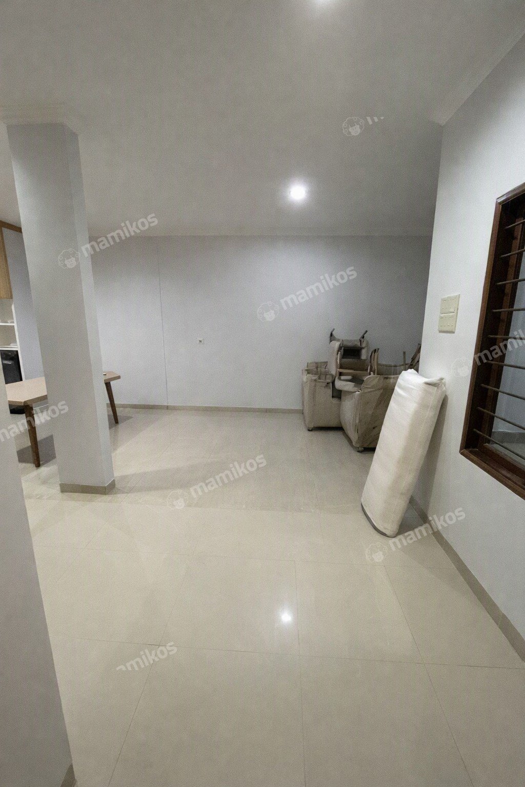 Rumah Sertifikat SHM 4 Kamar Tidur 3 Kamar Mandi Sunter Jakarta Utara - Photo 4