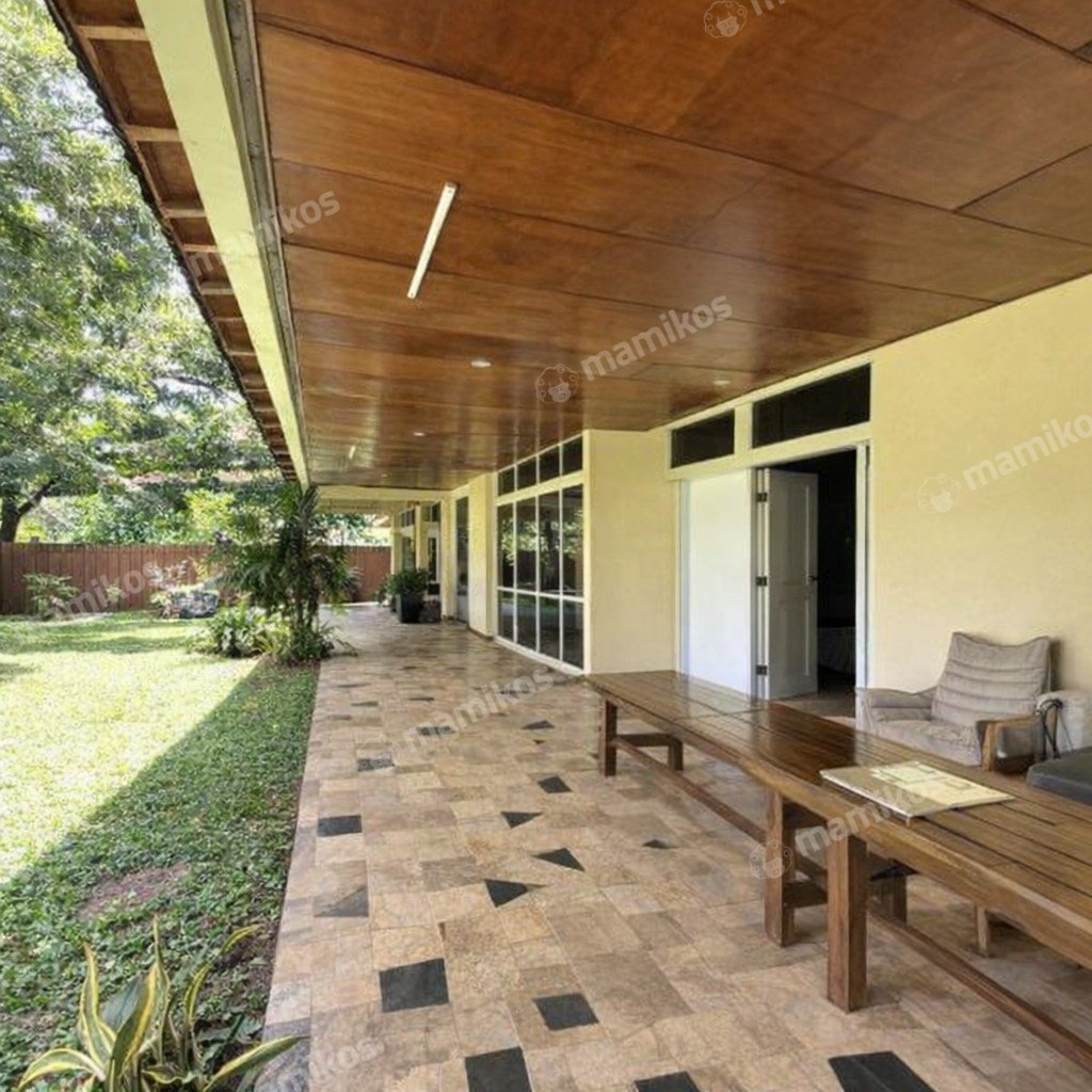 Rumah Sertifikat SHM 7 Kamar Tidur 3 Kamar Mandi Pakubuwono Jakarta Selatan - Photo 4