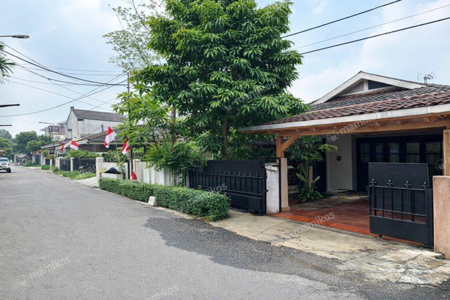 Rumah Sertifikat SHM 3 Kamar Tidur 1 Kamar Mandi Sektor 1 - Bintaro Jakarta Selatan