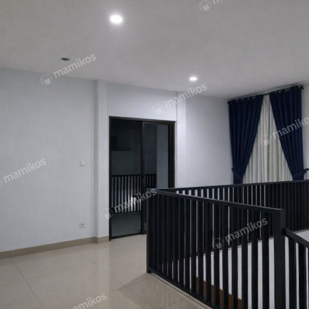 Rumah Sertifikat SHM 3 Kamar Tidur 3 Kamar Mandi Cibubur Jakarta Timur - Photo 3