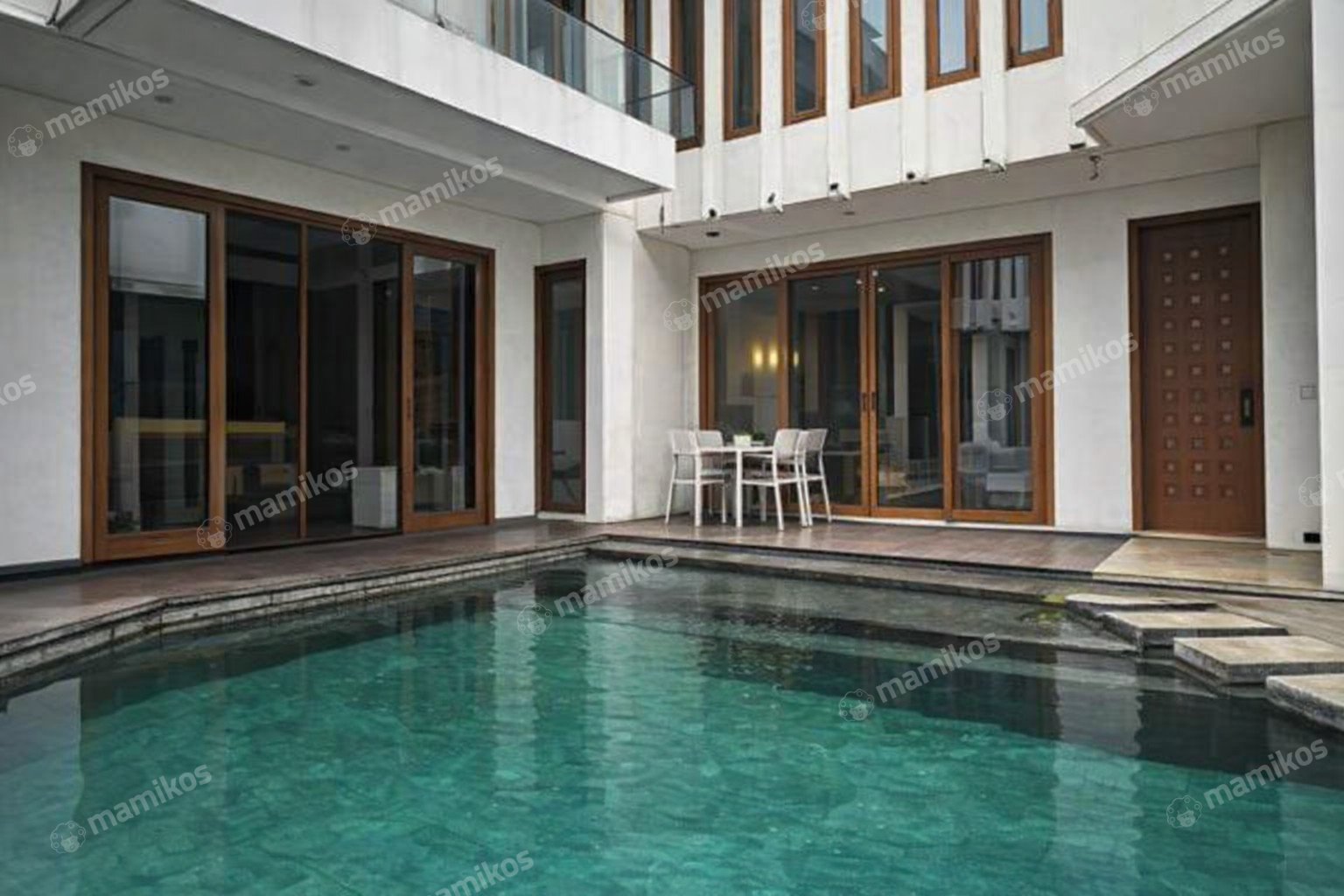 Rumah 4KT 4KM Pondok Indah Jakarta Selatan