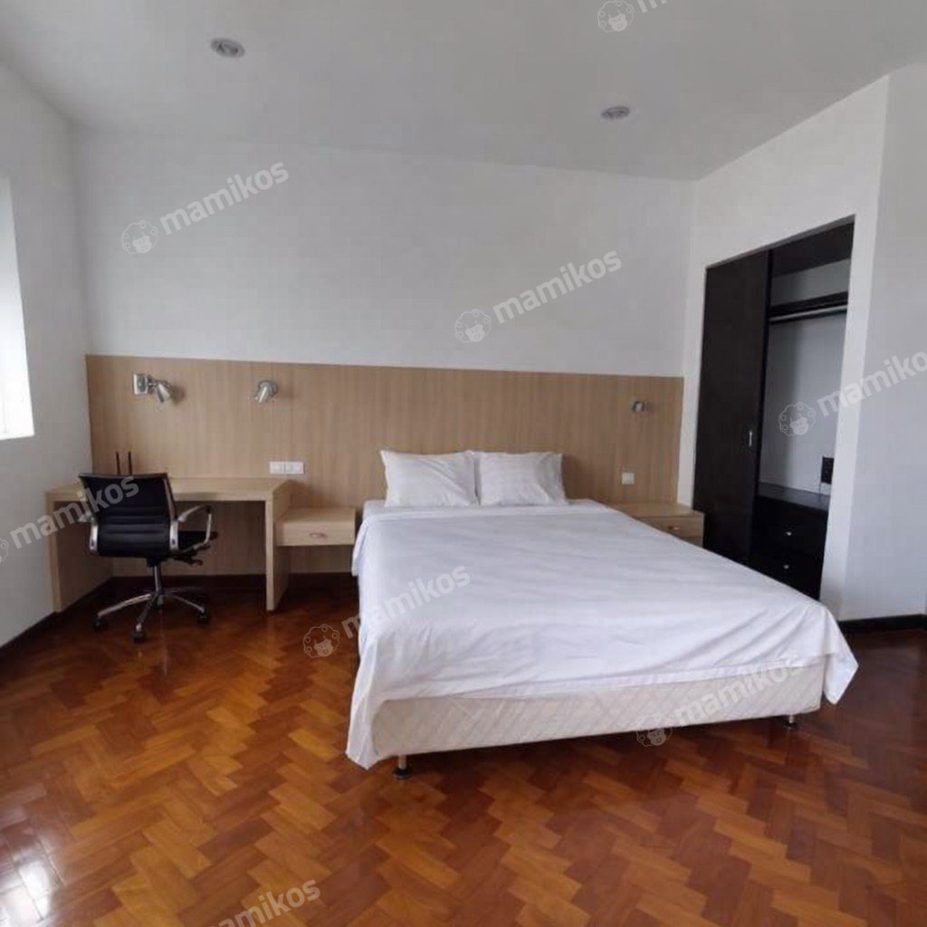 Rumah Sertifikat SHM 5 Kamar Tidur 5 Kamar Mandi Kebayoran Baru Jakarta Selatan - Photo 2