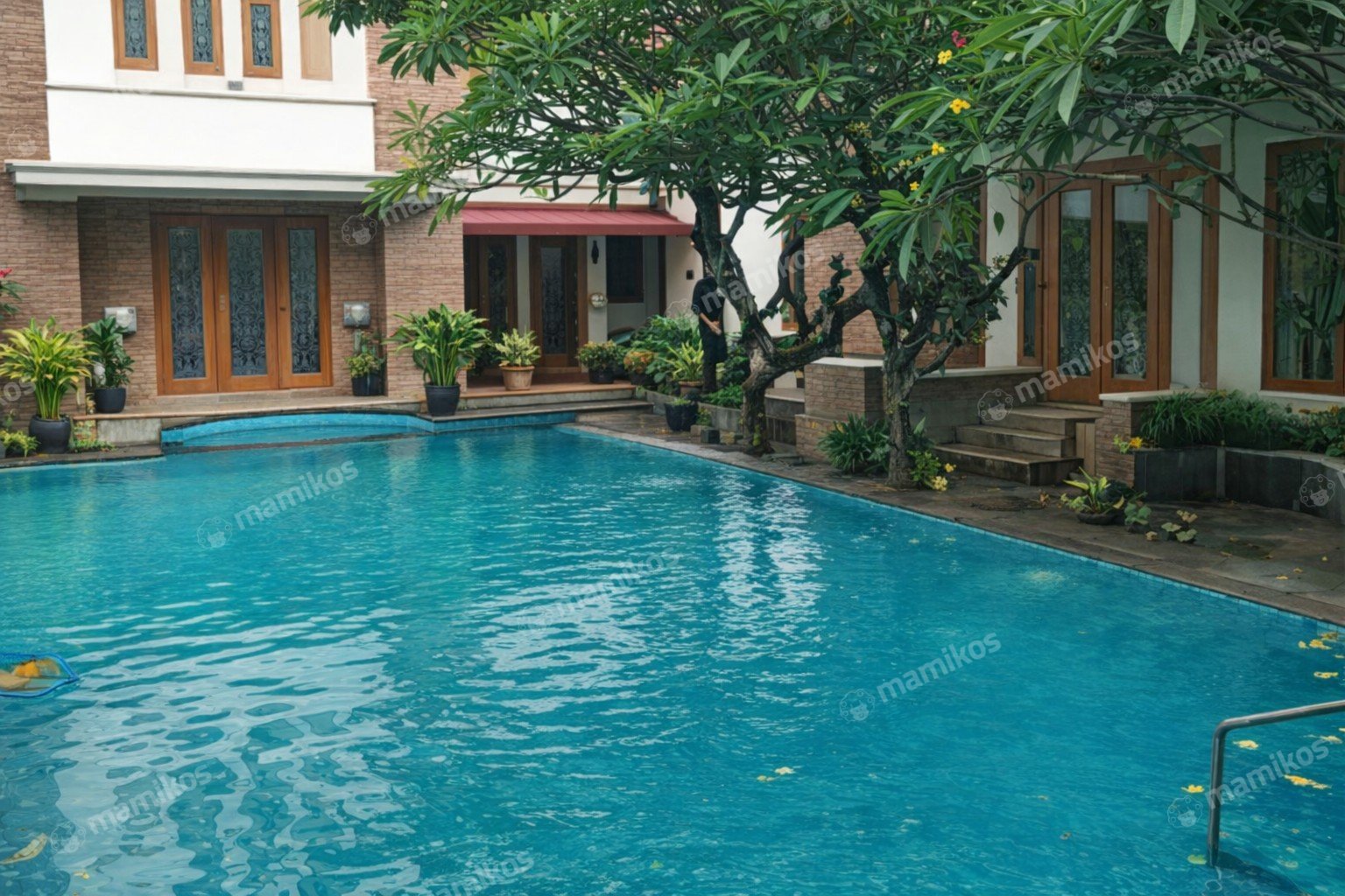 Rumah Sertifikat SHM 3 Kamar Tidur 3 Kamar Mandi Kemang Jakarta Selatan