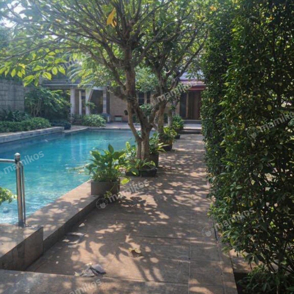 Rumah Sertifikat SHM 3 Kamar Tidur 3 Kamar Mandi Kemang Jakarta Selatan - Photo 3