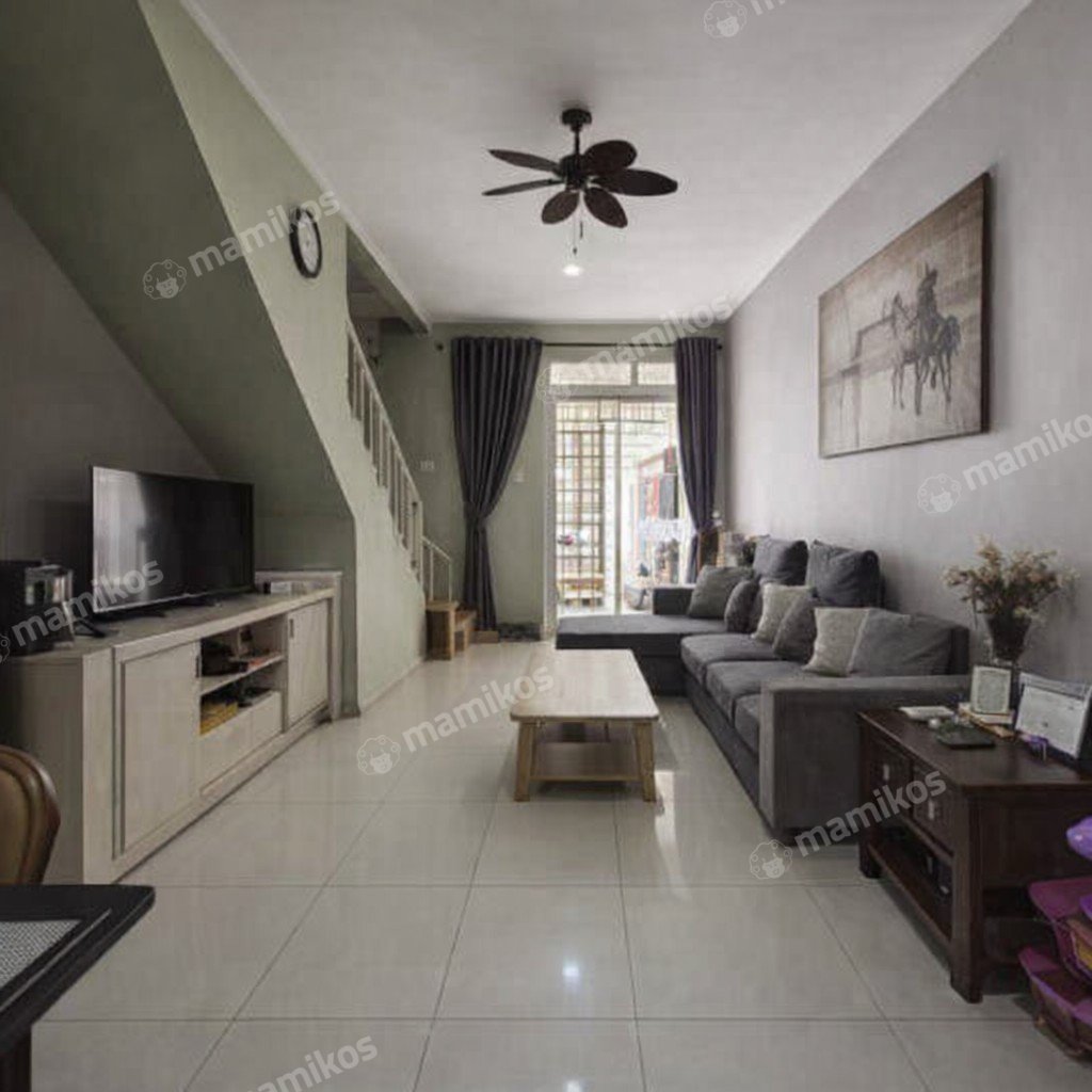 Rumah Sertifikat SHM 3 Kamar Tidur 2 Kamar Mandi Green Lake City Jakarta Barat - Photo 3