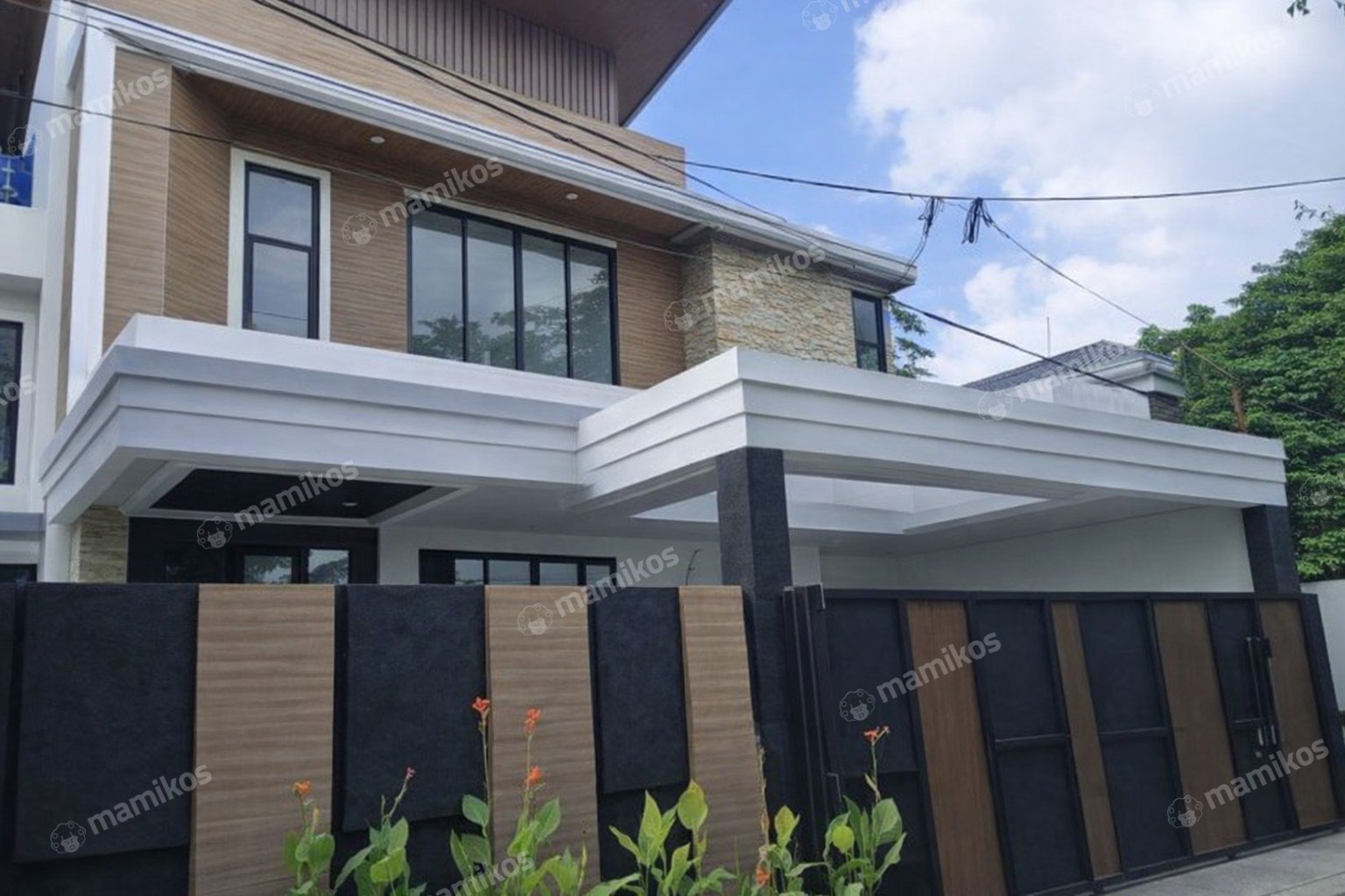 Rumah Sertifikat SHM 4 Kamar Tidur 4 Kamar Mandi Gandaria Jakarta Selatan