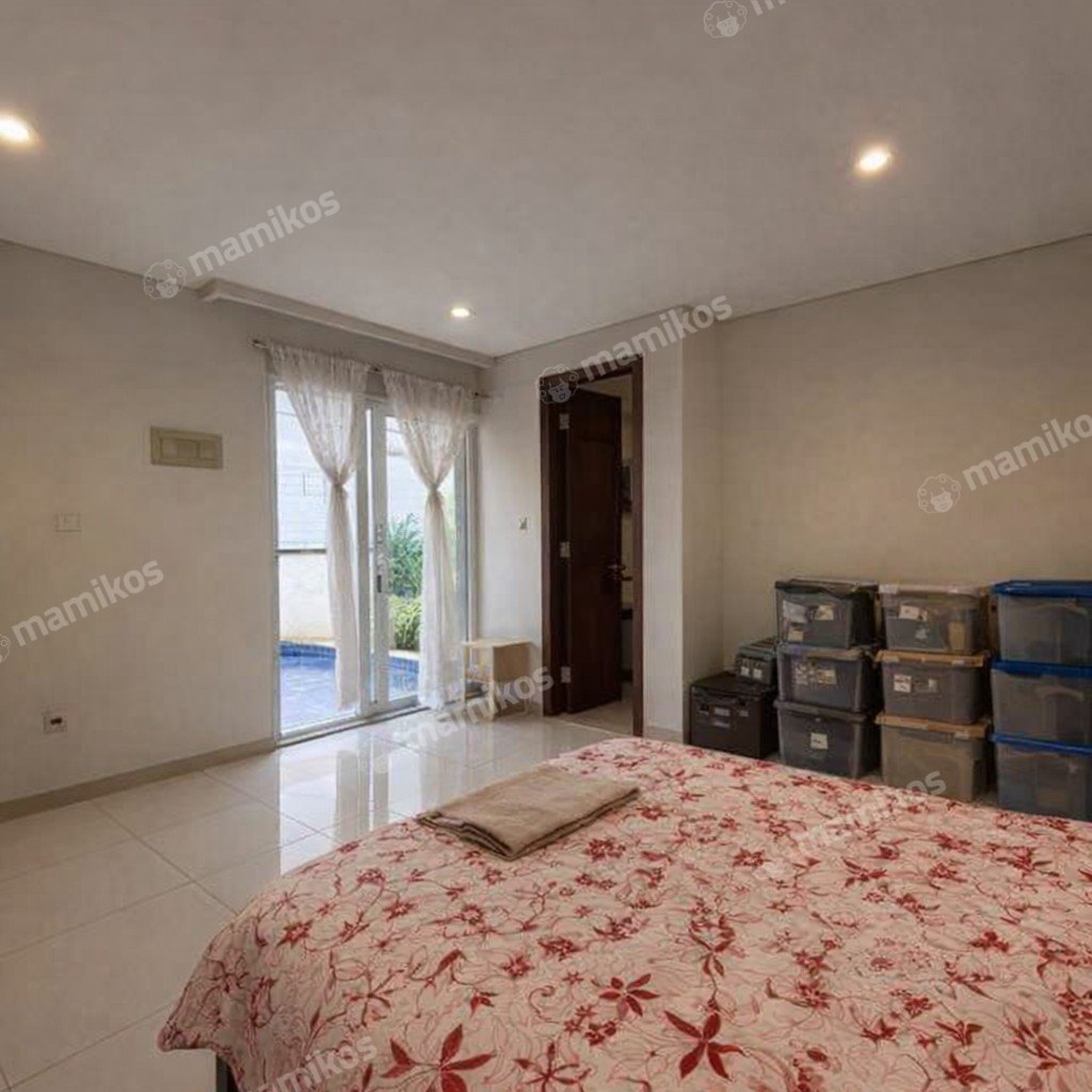 Rumah Sertifikat SHM 5 Kamar Tidur 5 Kamar Mandi Pondok Indah Jakarta Selatan - Photo 5