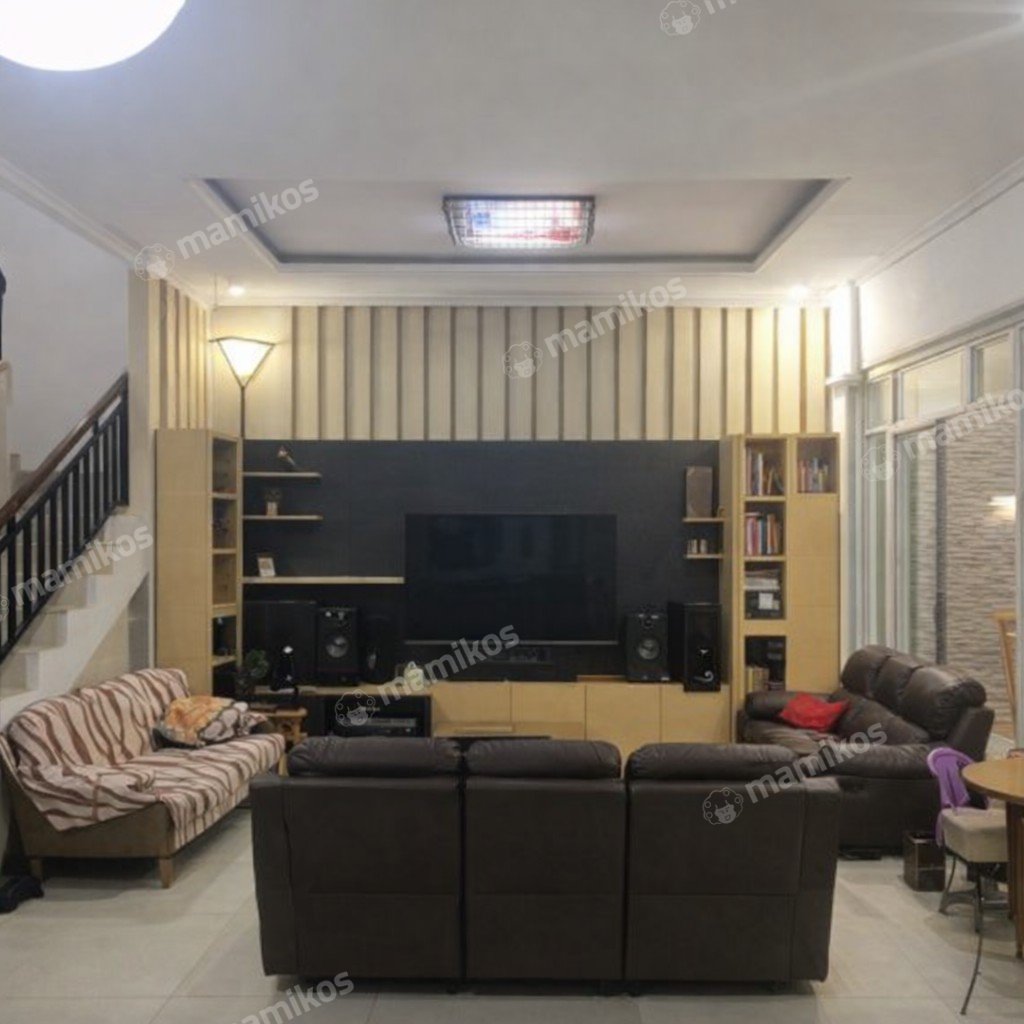 Rumah 4 Kamar Tidur 3 Kamar Mandi 2 Lantai Intercon Jakarta Barat - Photo 2