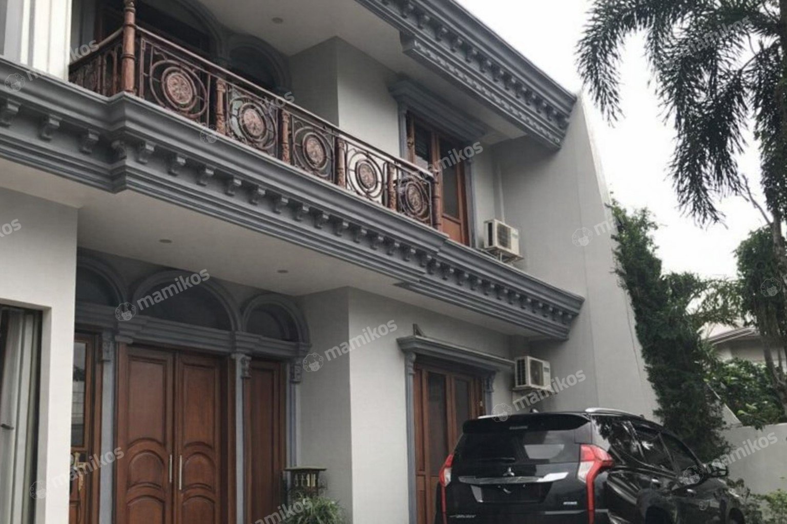 Rumah Sertifikat SHM 8 Kamar Tidur 6 Kamar Mandi Kemang Jakarta Selatan