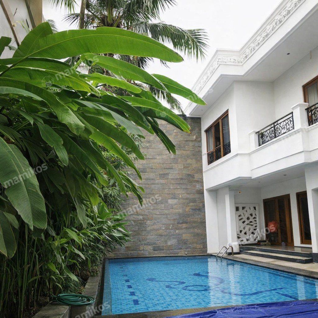Rumah 6 Kamar Tidur 5 Kamar Mandi 2 Lantai Mega Kuningan Jakarta Selatan - Photo 3