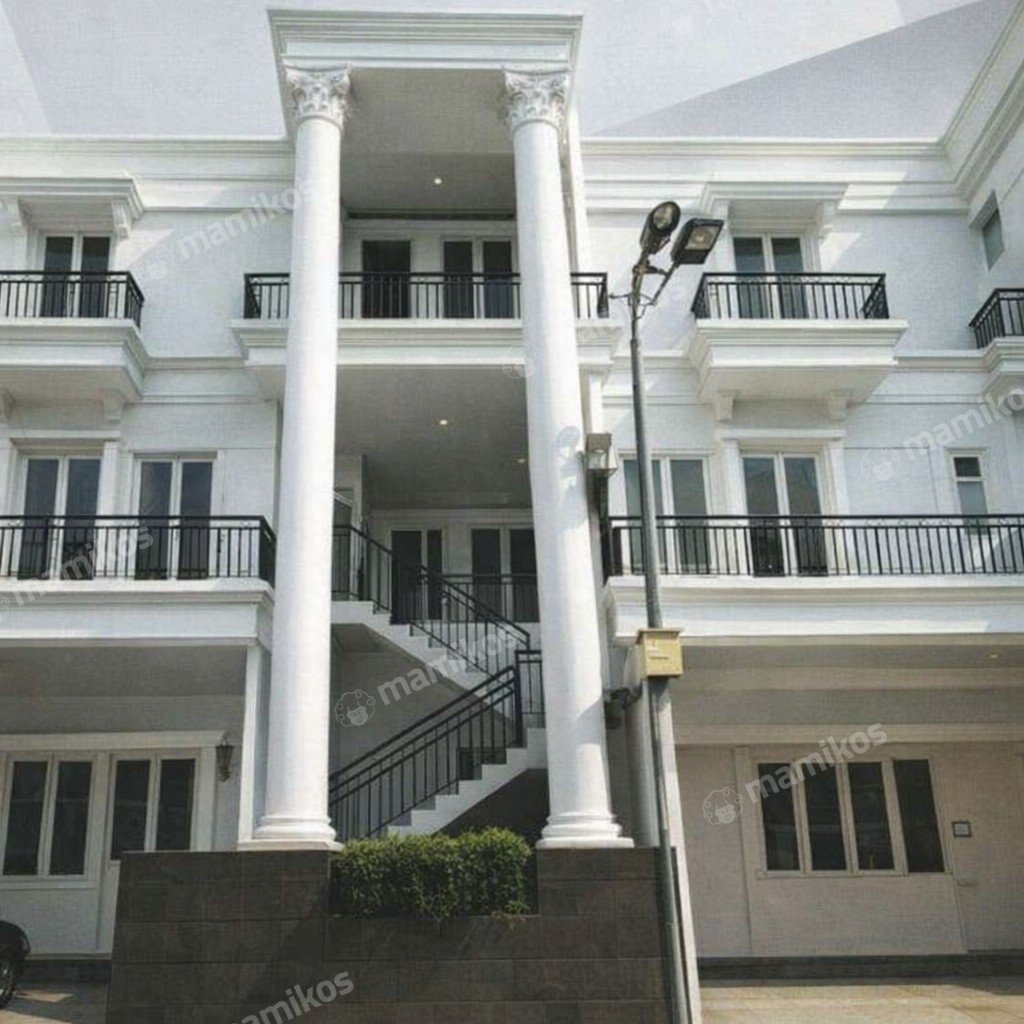 Rumah Sertifikat SHM 4 Kamar Tidur 4 Kamar Mandi Kebayoran Baru Jakarta Selatan - Photo 2