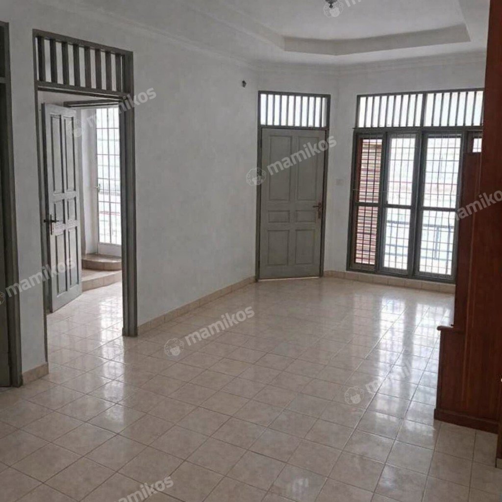 Rumah Sertifikat SHM 4 Kamar Tidur 3 Kamar Mandi Kebon Jeruk Jakarta Barat - Photo 2