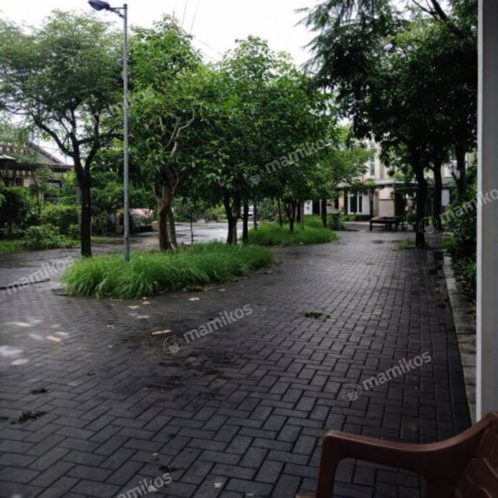 Rumah Sertifikat SHM 4 Kamar Tidur 2 Kamar Mandi Cirendeu Jakarta Selatan - Photo 2