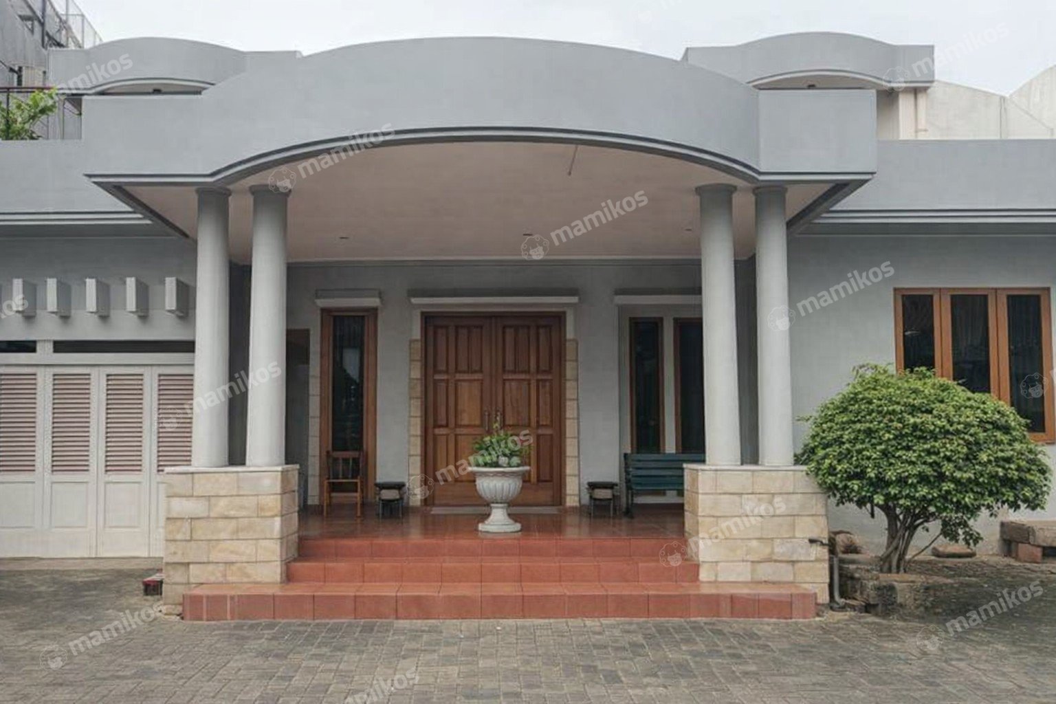 Rumah Sertifikat SHM 5 Kamar Tidur 5 Kamar Mandi Cipete Jakarta Selatan