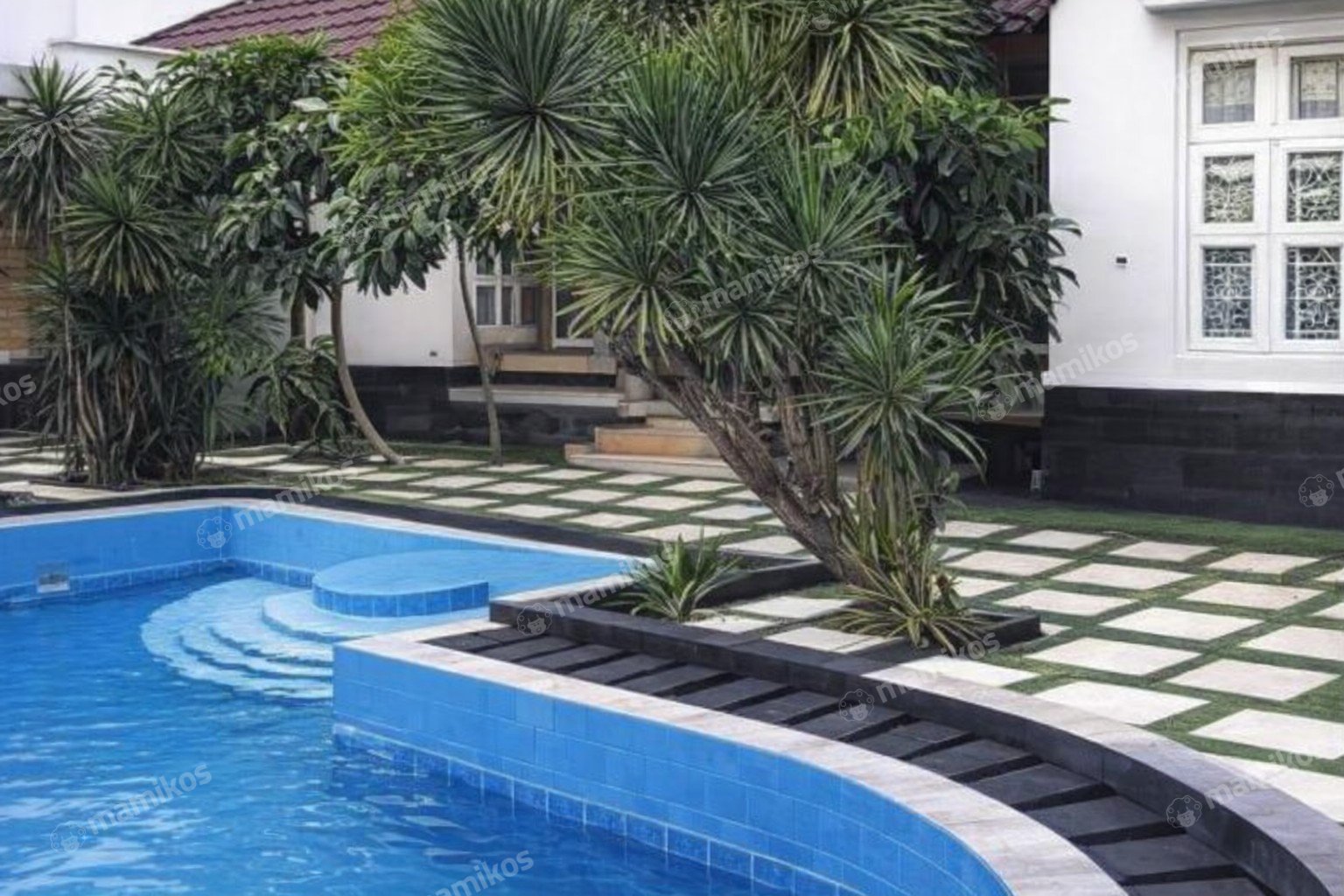 Rumah Sertifikat SHM 6 Kamar Tidur 6 Kamar Mandi Ciganjur Jakarta Selatan