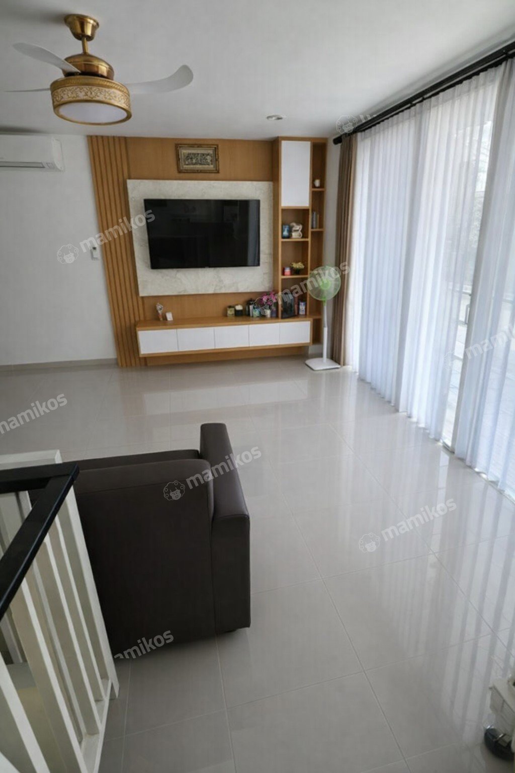 Rumah 4 Kamar Tidur 3 Kamar Mandi 3 Lantai Citra Garden Jakarta Barat - Photo 5