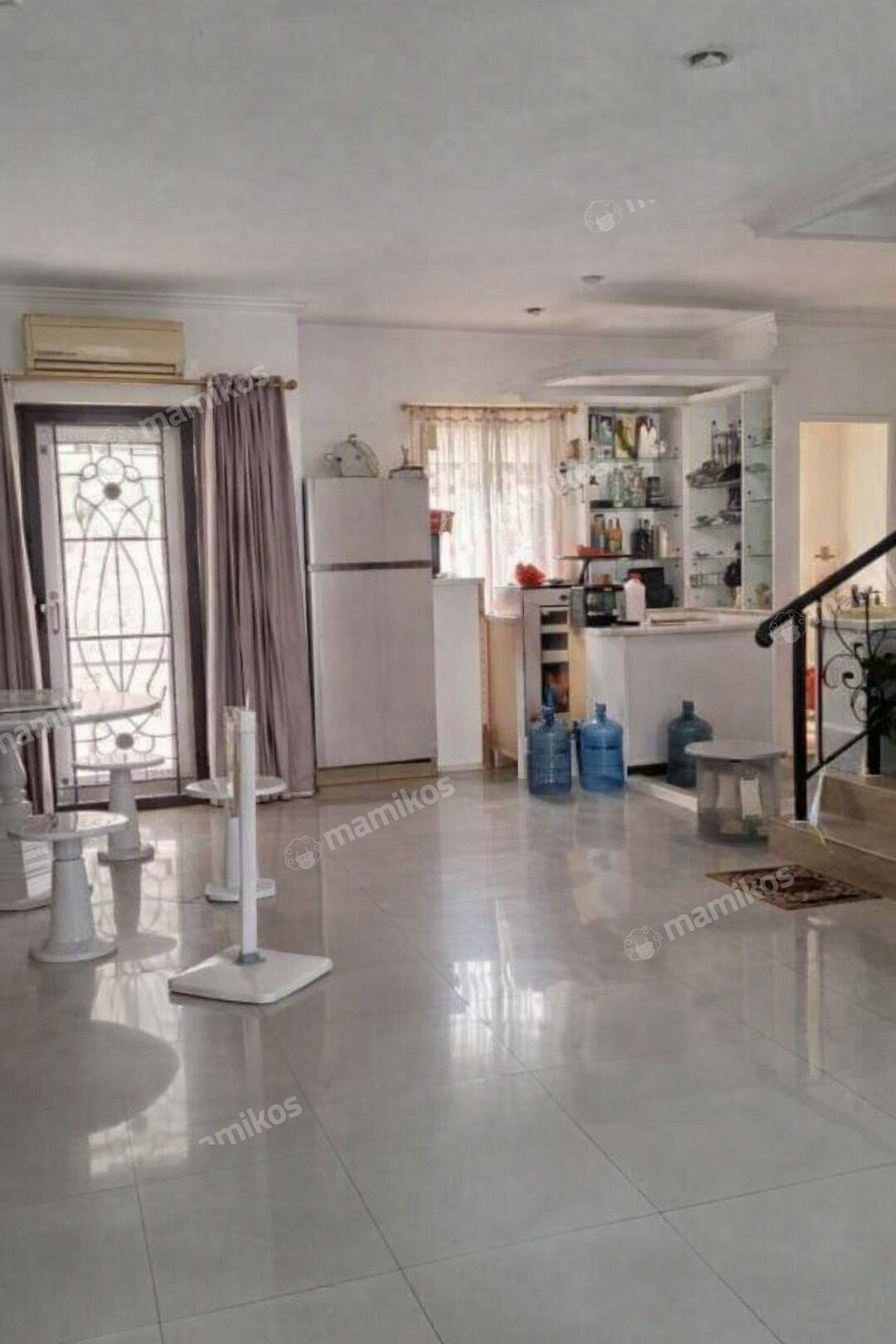 Rumah Sertifikat SHM 4 Kamar Tidur 4 Kamar Mandi Pantai Indah Kapuk Jakarta Utara - Photo 4