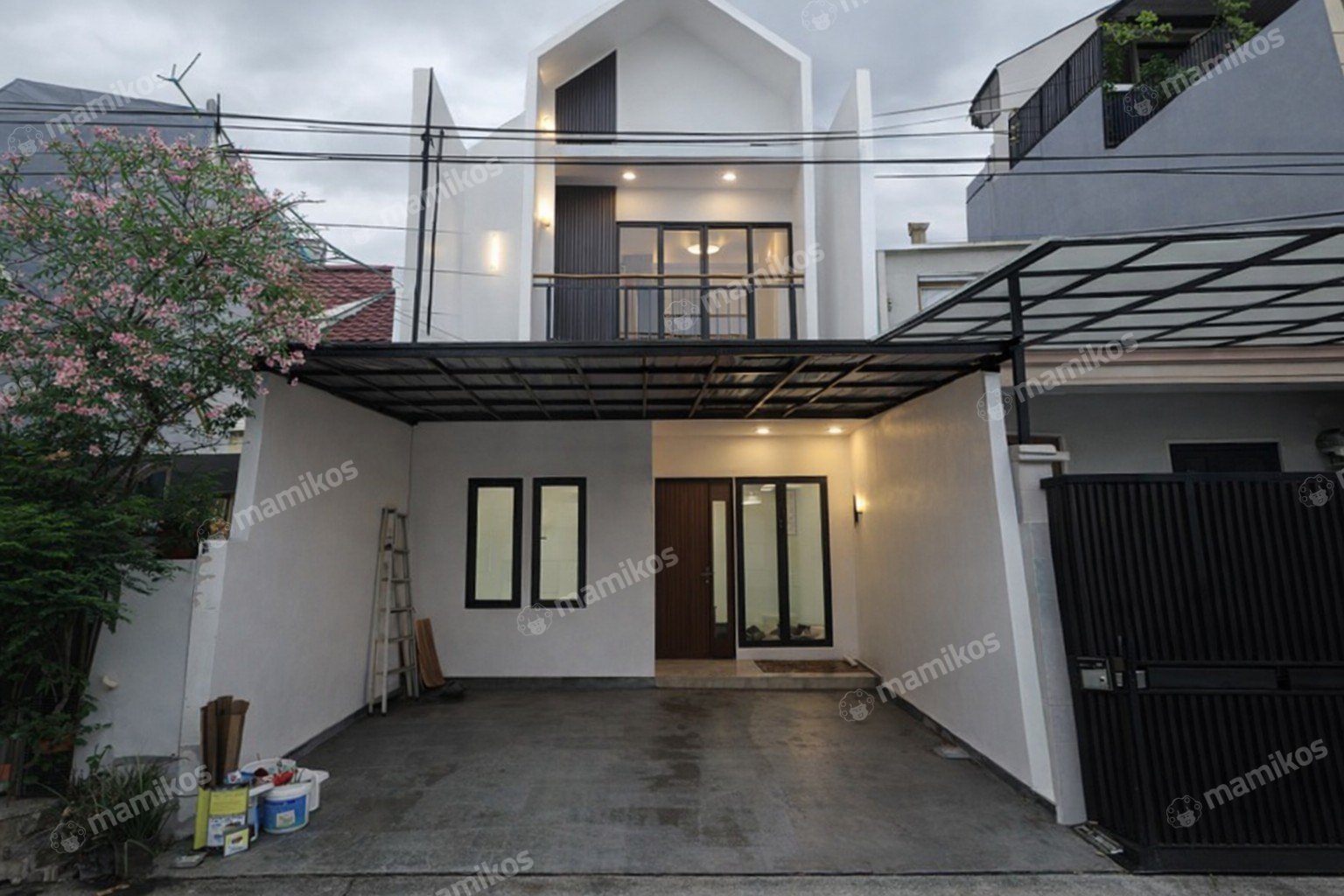 Rumah Sertifikat SHM 3 Kamar Tidur 2 Kamar Mandi Citra Garden Jakarta Barat