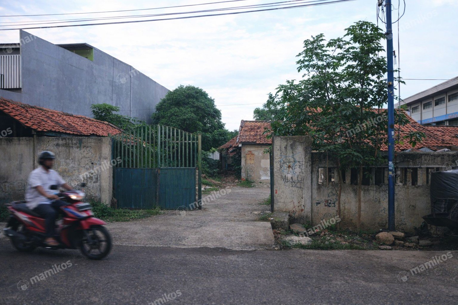 Rumah Sertifikat SHM 5 Kamar Tidur 5 Kamar Mandi Cengkareng Barat Jakarta Barat - Photo 4