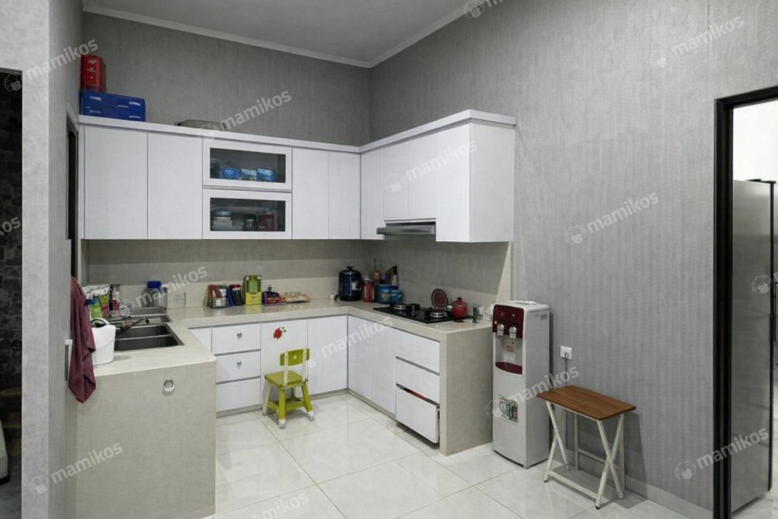 Rumah Sertifikat SHM 4 Kamar Tidur 3 Kamar Mandi Kav DKI Jakarta Barat
