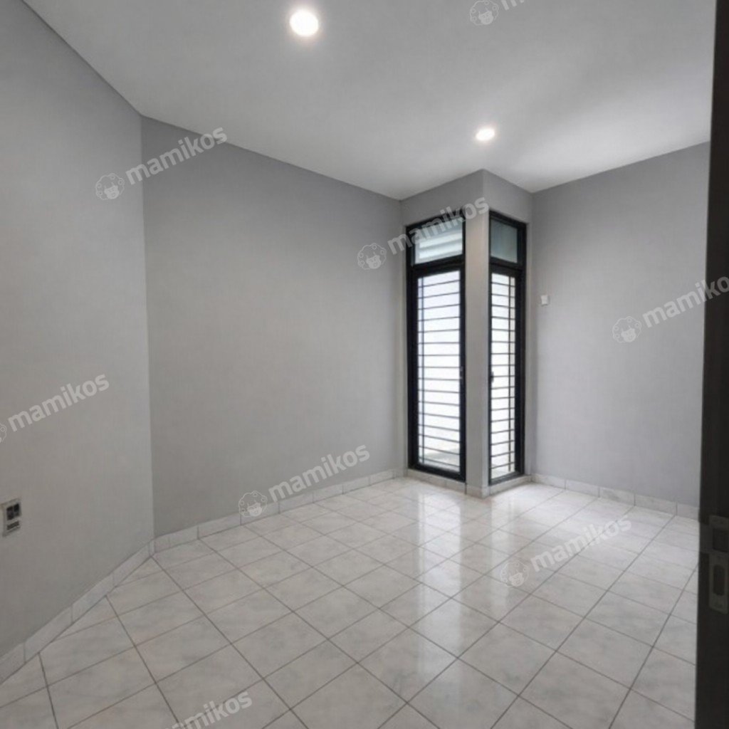 Rumah Sertifikat SHM 5 Kamar Tidur 3 Kamar Mandi Tomang Jakarta Barat - Photo 3