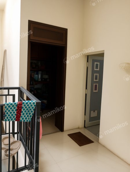 Rumah Sertifikat SHM 2 Kamar Tidur 1 Kamar Mandi Pabean Cantikan Surabaya - Photo 2