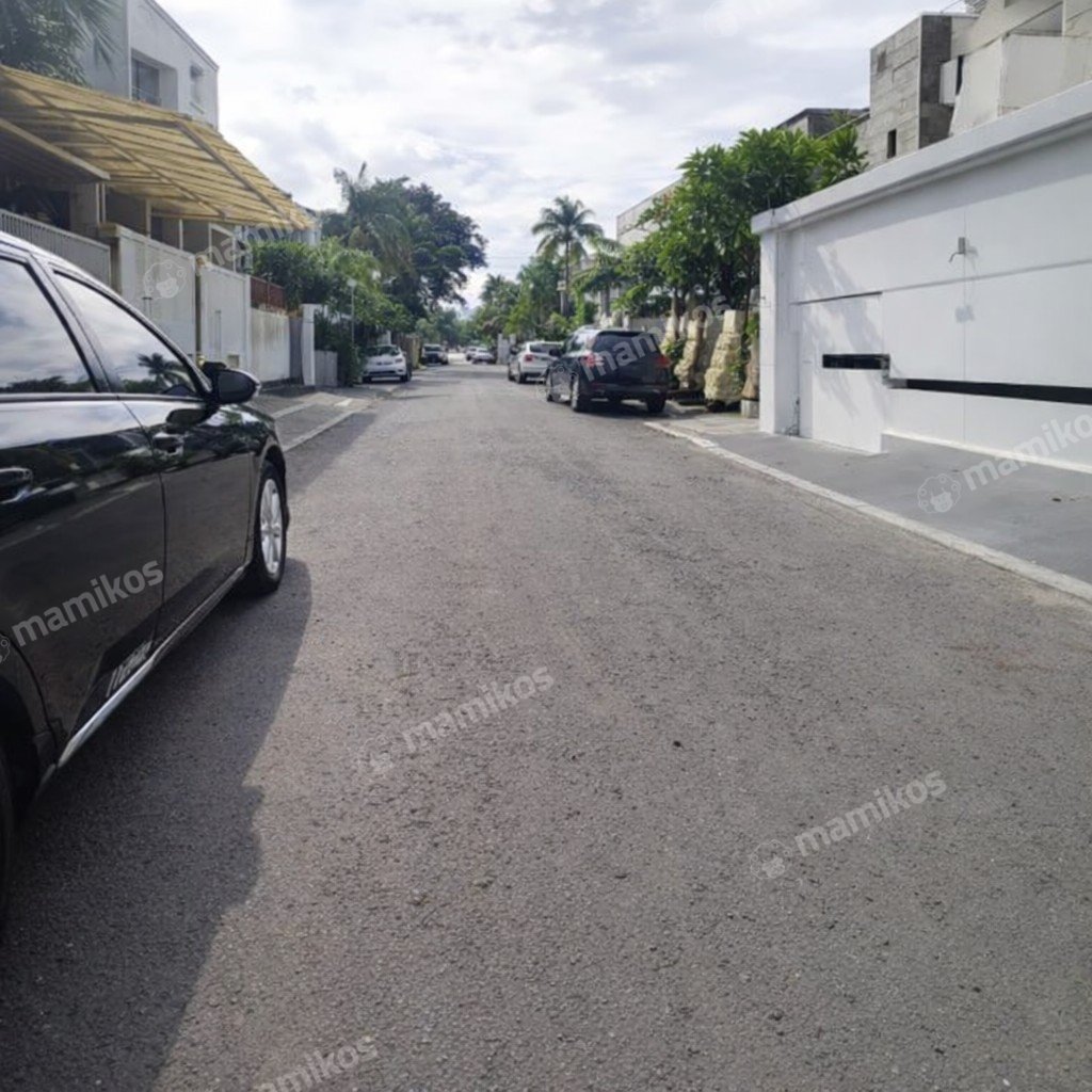 Rumah Baru Sertifikat SHM 8 Kamar Tidur Permata Buana Jakarta Barat - Photo 2
