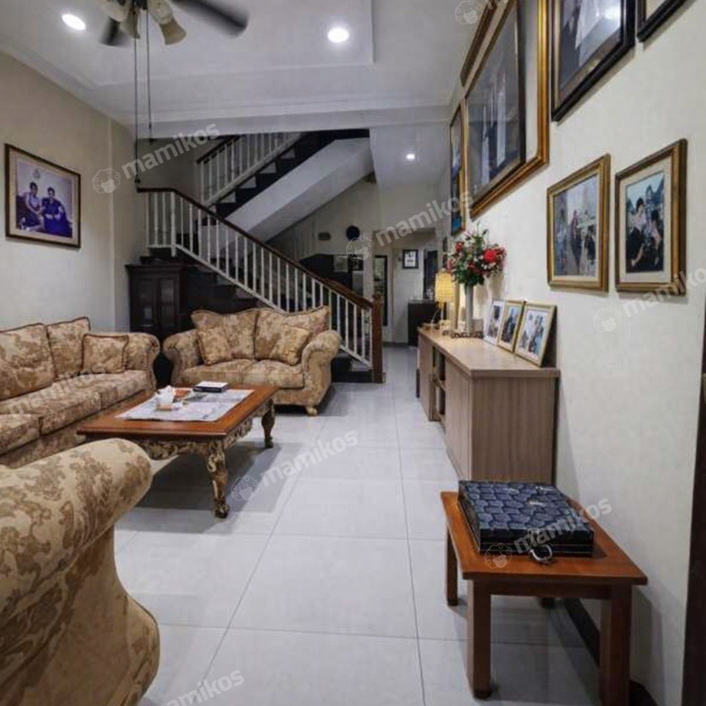 Rumah Sertifikat SHM 6 Kamar Tidur 4 Kamar Mandi Lubang Buaya Jakarta Timur - Photo 2
