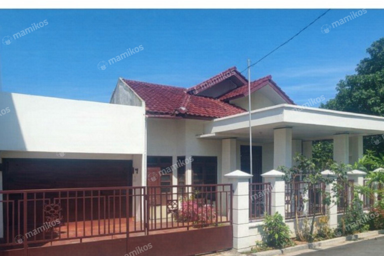 Rumah Sertifikat SHM 6 Kamar Tidur 4 Kamar Mandi Bambu Apus Jakarta Timur