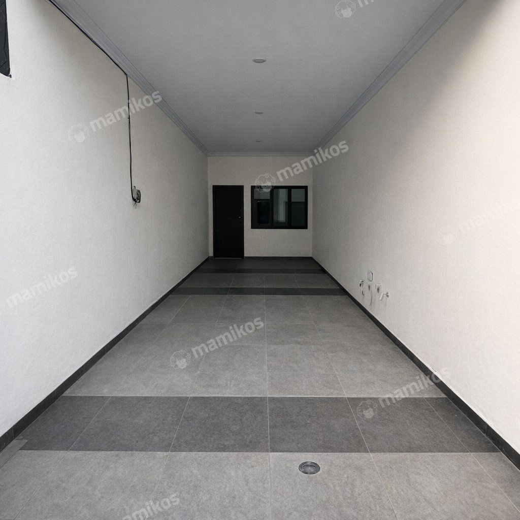 Rumah 5 Kamar Tidur 4 Kamar Mandi 3 Lantai Tanjung Duren Jakarta Barat - Photo 2