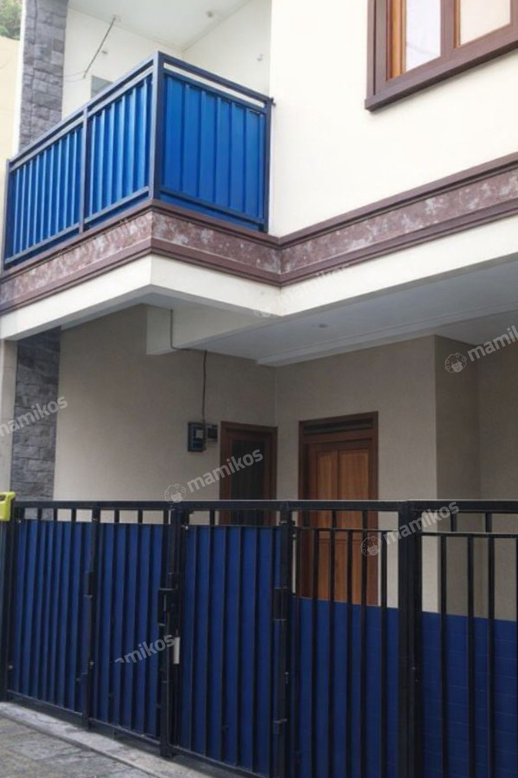 Rumah 3 Kamar Tidur 2 Kamar Mandi 2 Lantai Condet Jakarta Timur - Photo 2