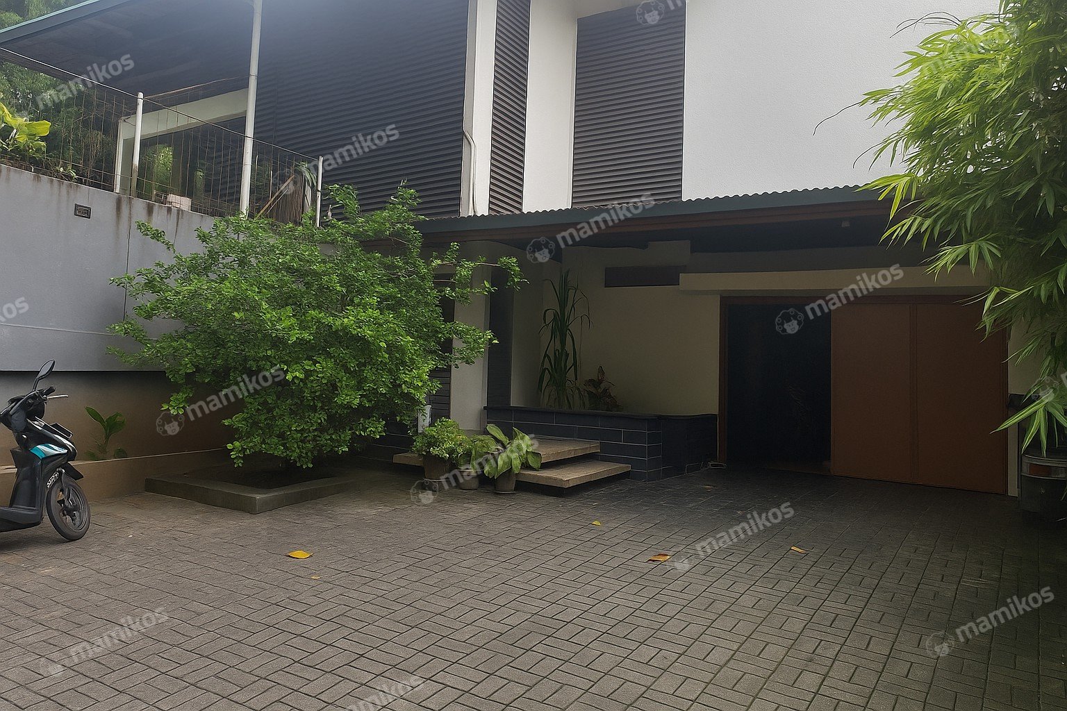 Rumah Sertifikat SHM 5 Kamar Tidur 3 Kamar Mandi Cipete Jakarta Selatan