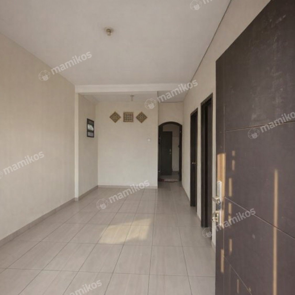 Rumah Sertifikat SHM 4 Kamar Tidur 2 Kamar Mandi Gandaria Jakarta Selatan - Photo 5