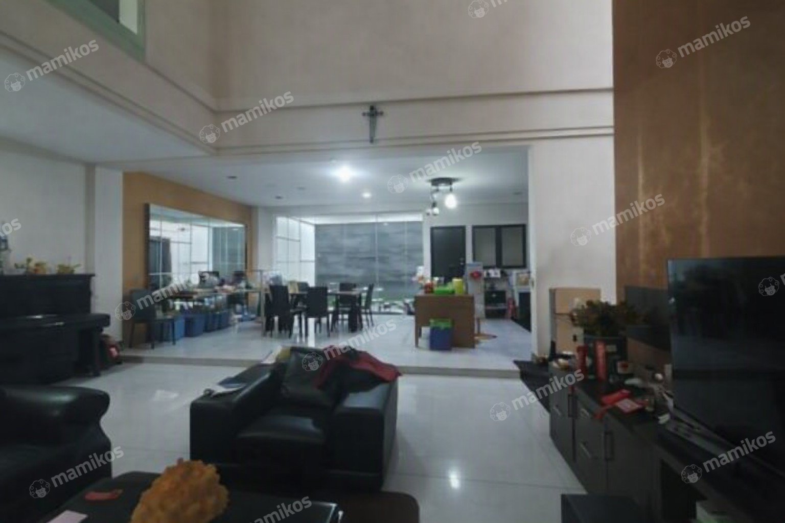 Rumah 4 Kamar Tidur 3 Kamar Mandi 4 Lantai Pantai Indah Kapuk Jakarta Utara - Photo 3