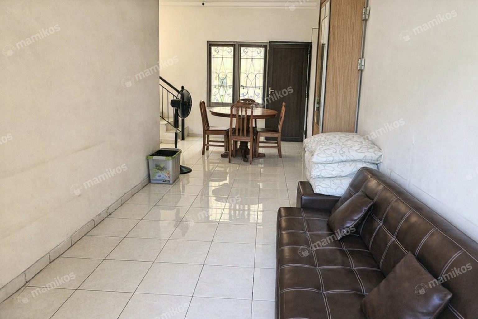 Rumah 3KT 2KM Meruya Jakarta Barat