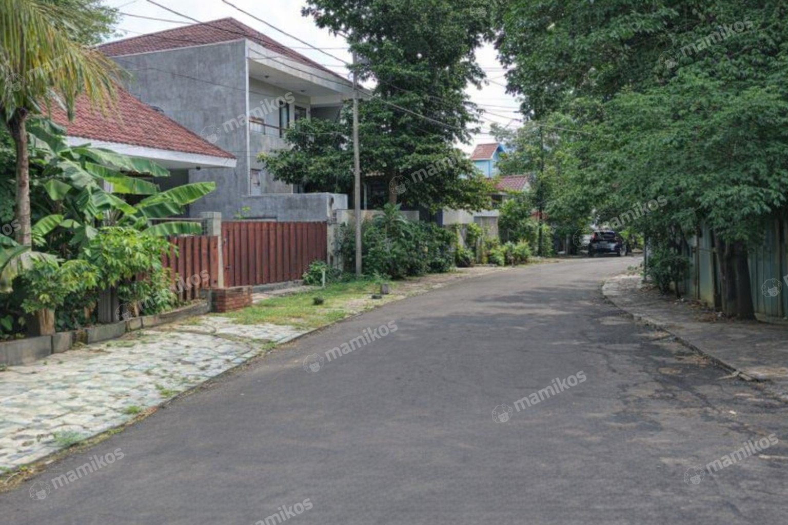 Rumah Sertifikat SHM 3 Kamar Tidur 2 Kamar Mandi Kebayoran Baru Jakarta Selatan - Photo 2