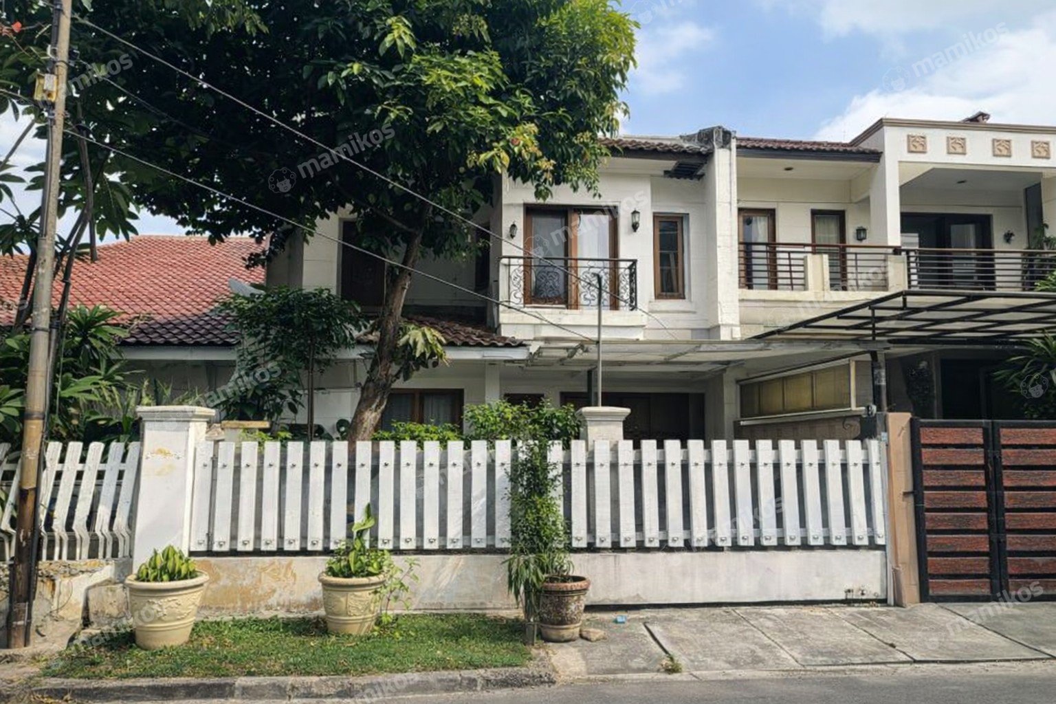 Rumah Sertifikat SHM 4 Kamar Tidur 4 Kamar Mandi Pondok Indah Jakarta Selatan