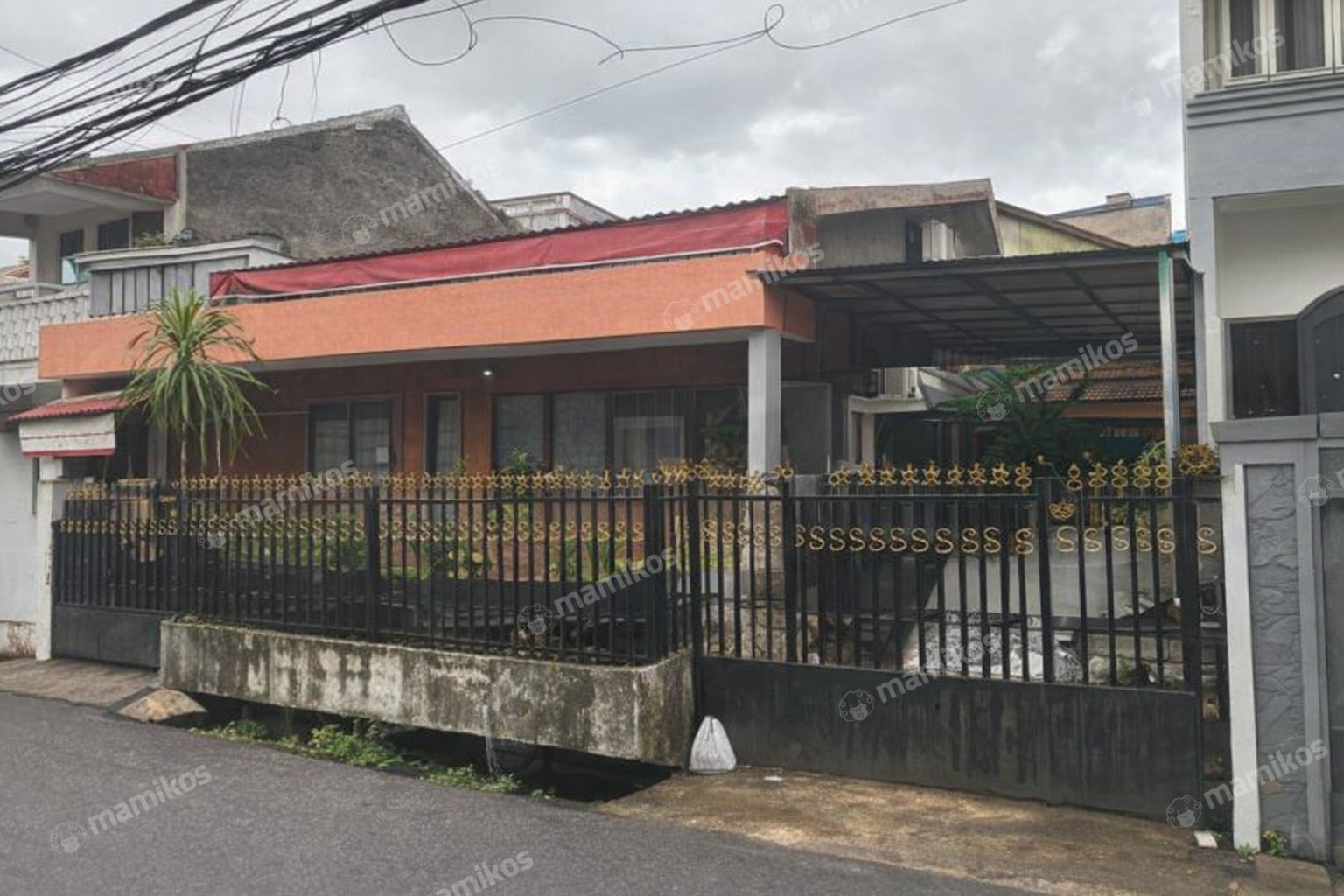 Rumah Sertifikat SHM 4 Kamar Tidur 2 Kamar Mandi Duren Sawit Jakarta Timur