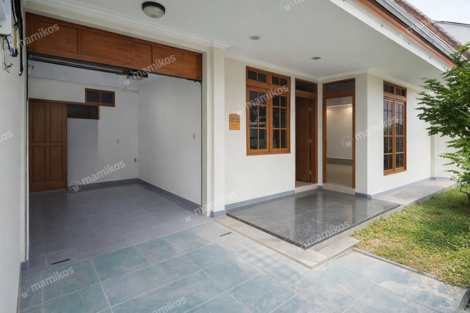 Rumah Sertifikat SHM 5 Kamar Tidur 3 Kamar Mandi Tamansari Jakarta Barat - Photo 2