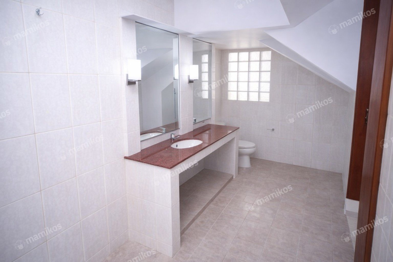Rumah Sertifikat SHM 5 Kamar Tidur 3 Kamar Mandi Tamansari Jakarta Barat - Photo 4