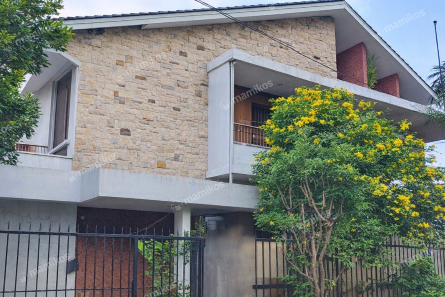 Rumah Sertifikat SHM 5 Kamar Tidur 2 Kamar Mandi Saharjo Jakarta Selatan