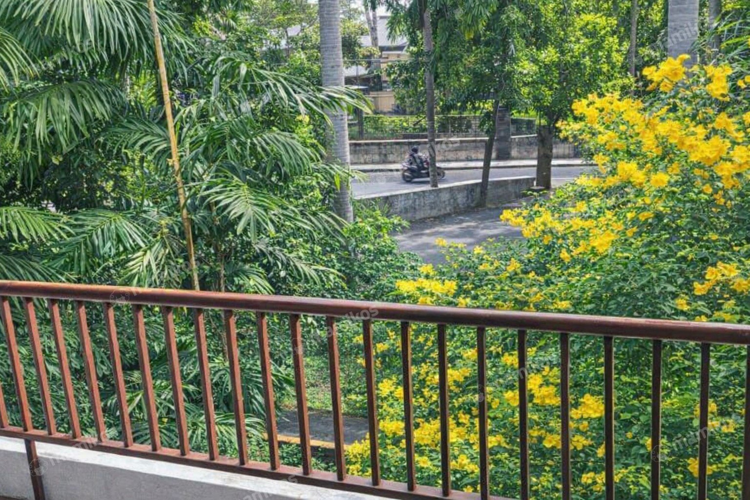 Rumah Sertifikat SHM 5 Kamar Tidur 2 Kamar Mandi Saharjo Jakarta Selatan - Photo 3