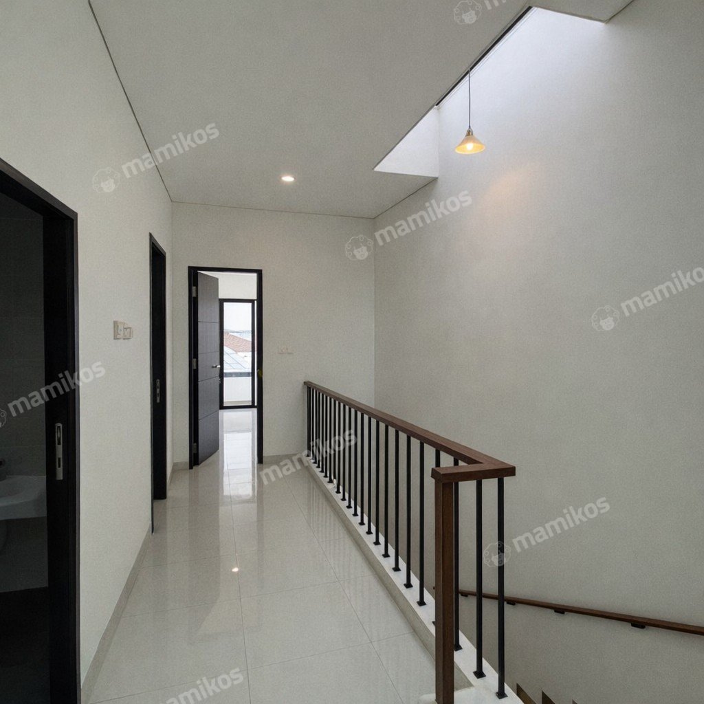 Rumah Baru Sertifikat SHM 3 Kamar Tidur Rawamangun Jakarta Timur - Photo 3