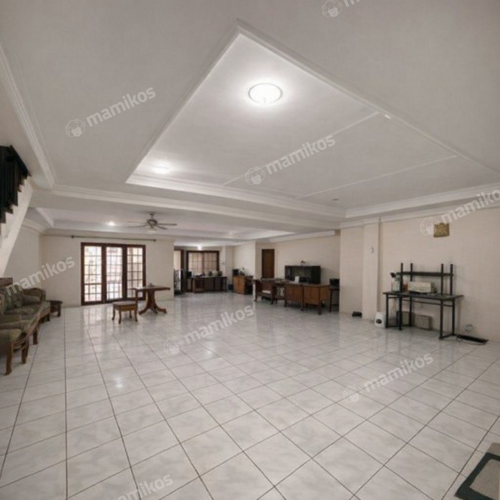 Rumah 5 Kamar Tidur 5 Kamar Mandi 2 Lantai Tanjung Duren Jakarta Barat - Photo 4
