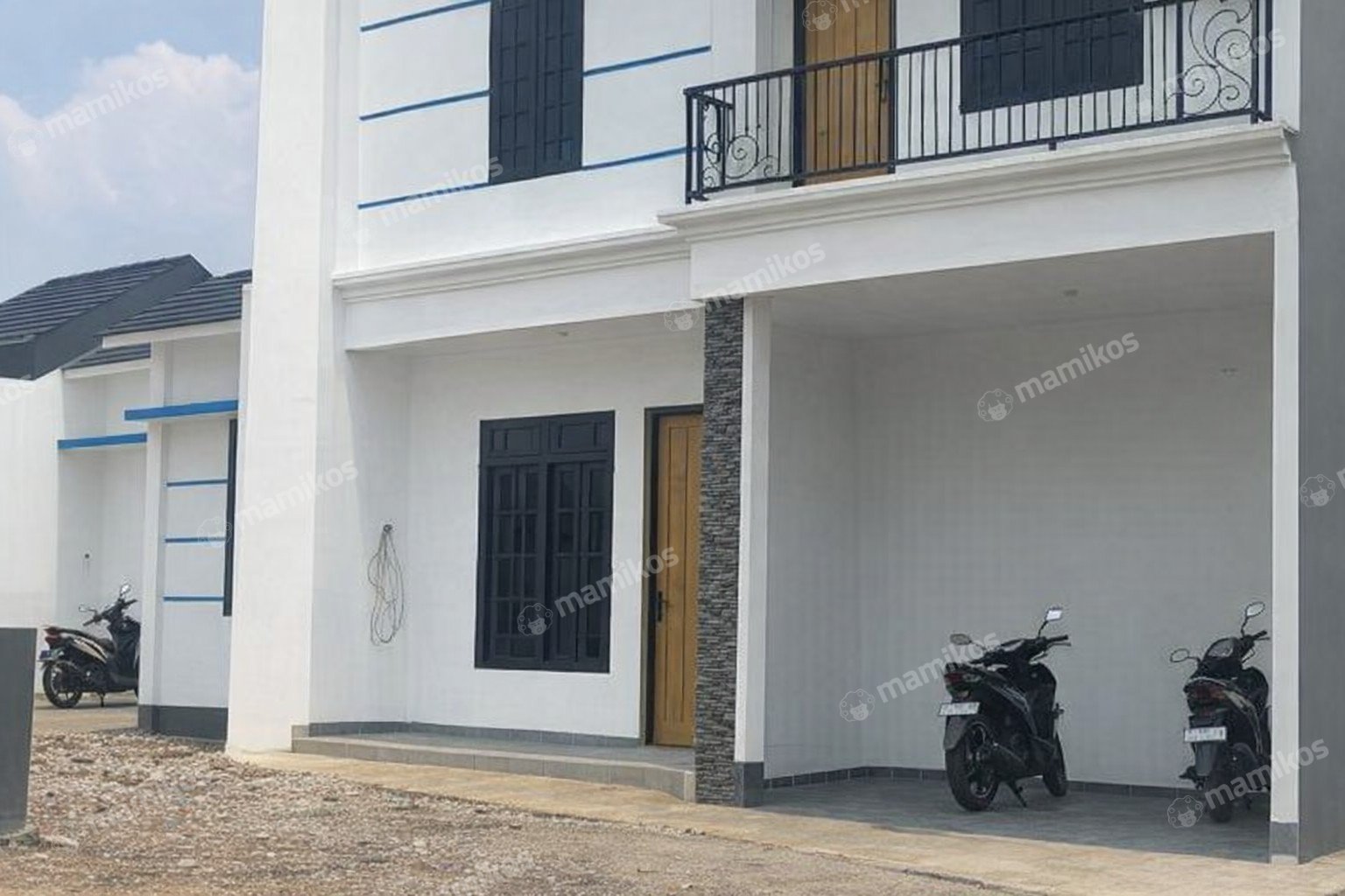 Rumah Sertifikat SHM 3 Kamar Tidur 2 Kamar Mandi Ciracas Jakarta Timur