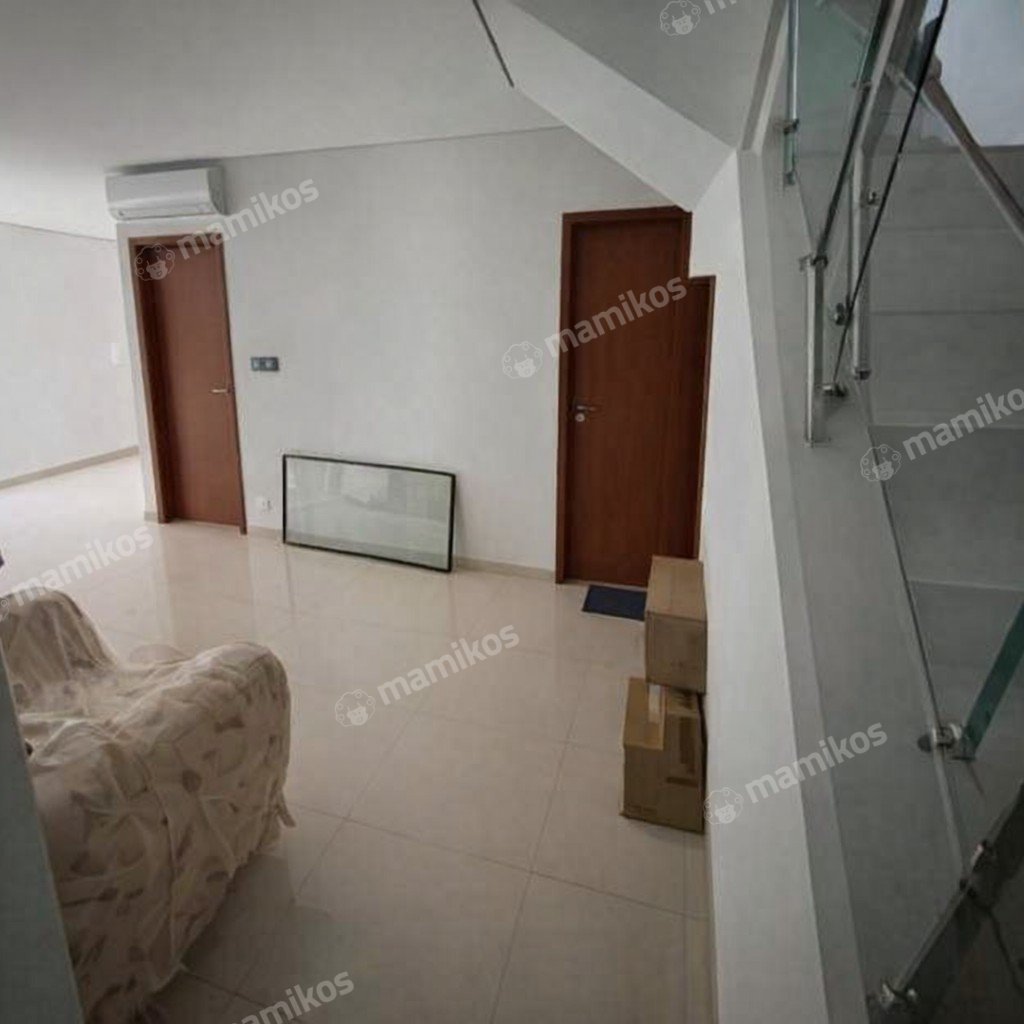 Rumah Sertifikat SHM 4 Kamar Tidur 4 Kamar Mandi Kota Wisata Jakarta Timur - Photo 4