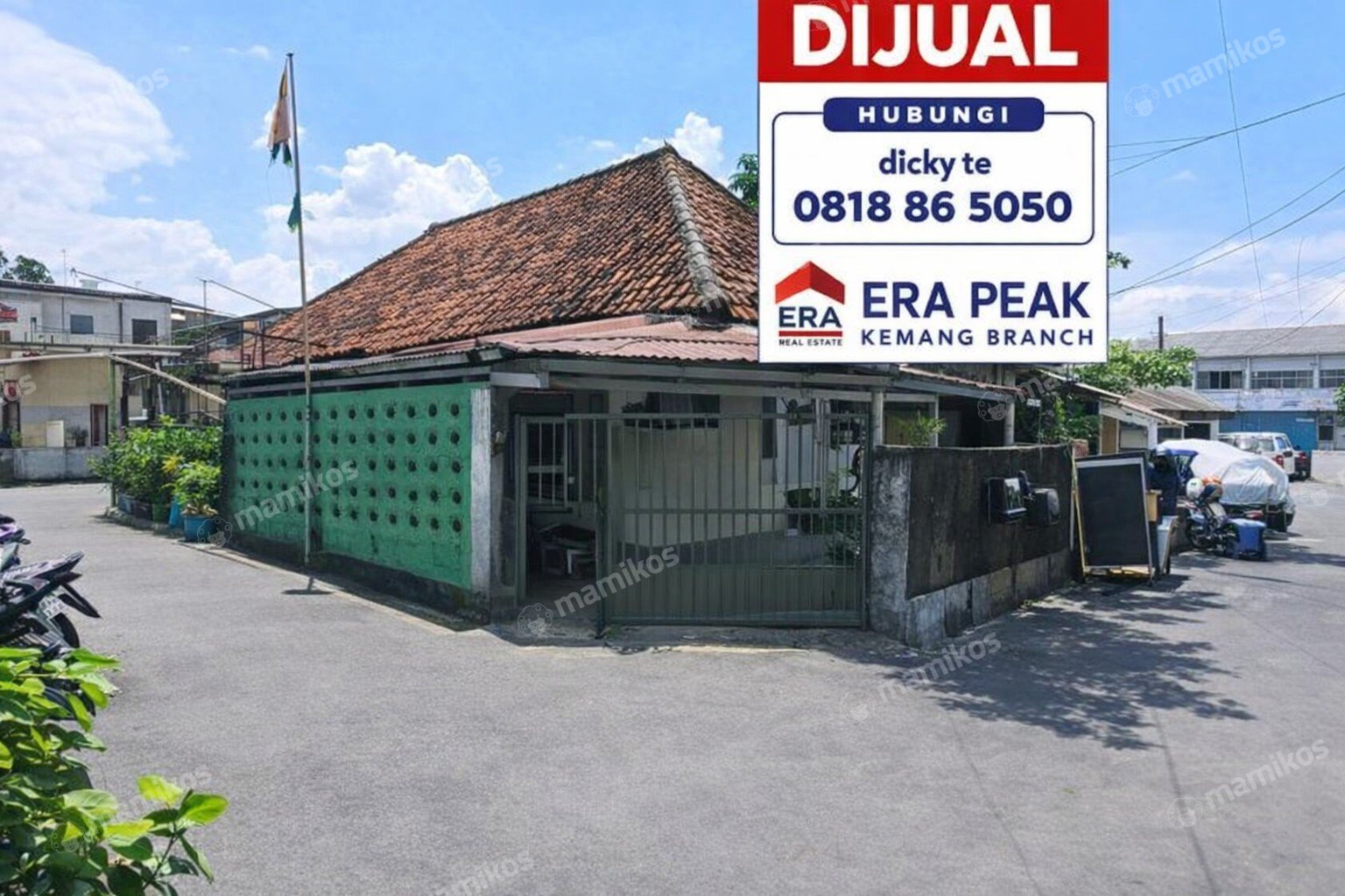 Rumah Sertifikat SHM 2 Kamar Mandi 2 Lantai Jatinegara Jakarta Timur