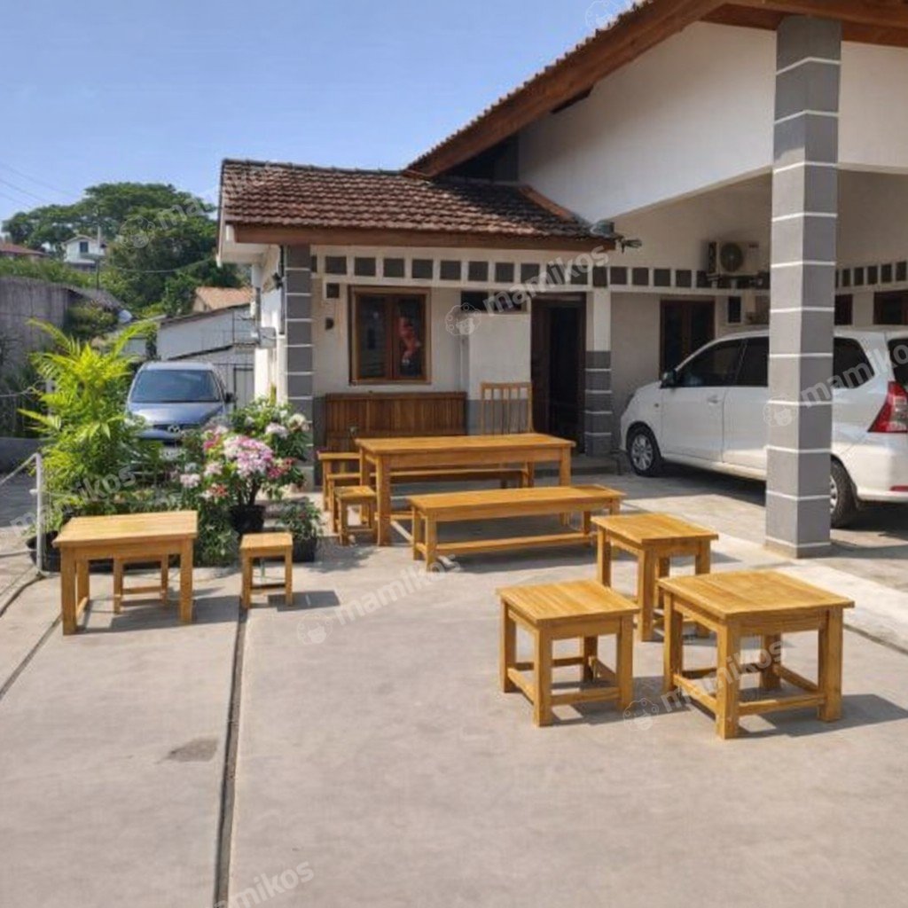 Rumah Sertifikat SHM 5 Kamar Tidur 4 Kamar Mandi Tanjung Barat Jakarta Selatan - Photo 2