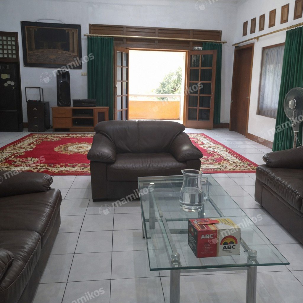 Rumah Sertifikat SHM 5 Kamar Tidur 4 Kamar Mandi Tanjung Barat Jakarta Selatan - Photo 4